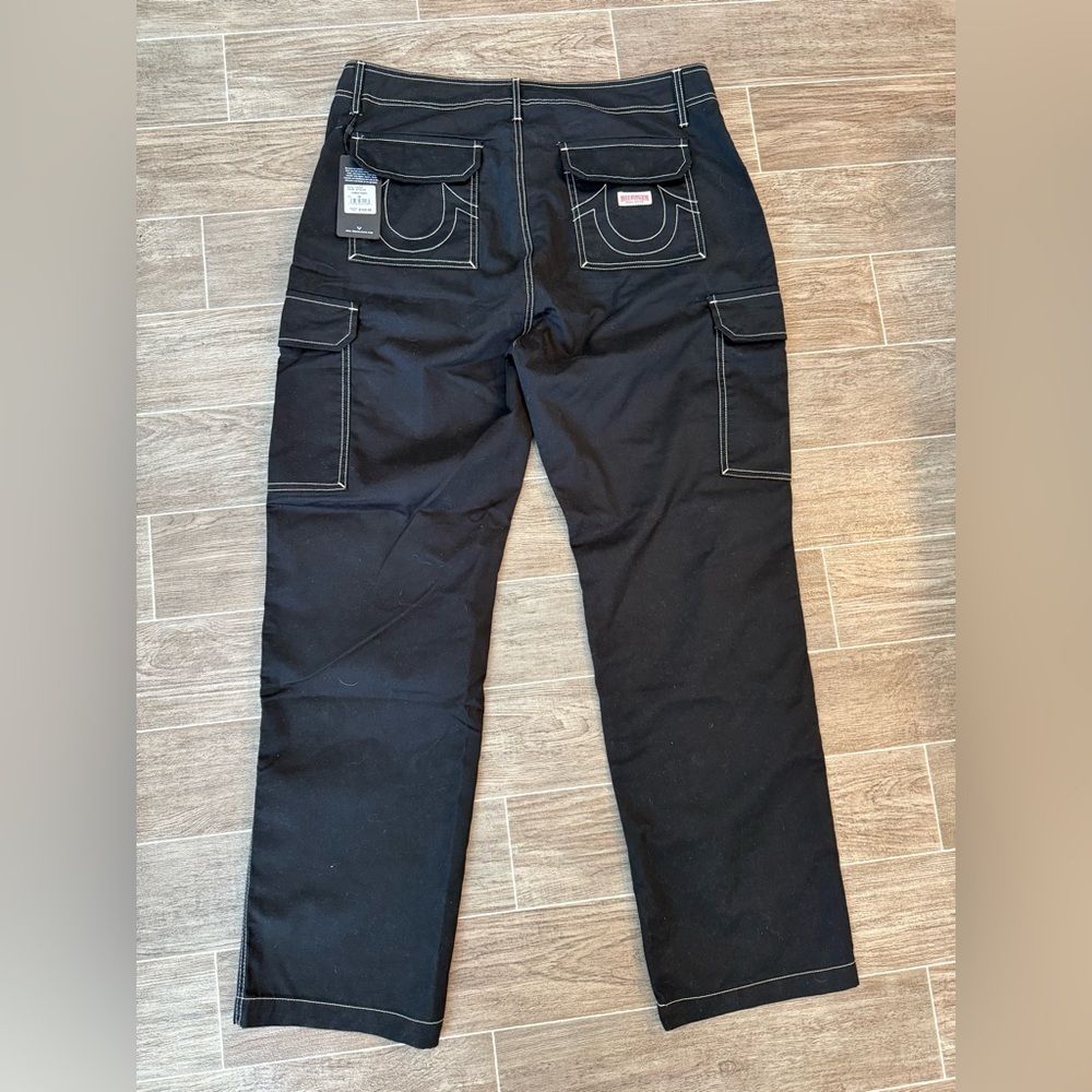 True Religion Black Cargo Pants - Picture 7 of 8